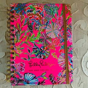 NWOT Large Lilly Pulitzer Planner